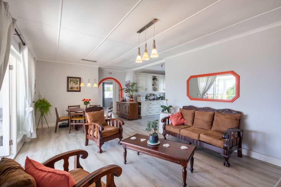 3 Bedroom Property for Sale in Upper Robberg Western Cape